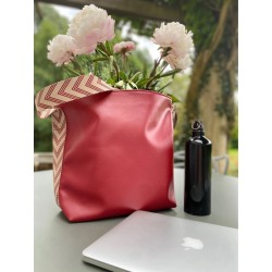 Cuir végétal bordeaux